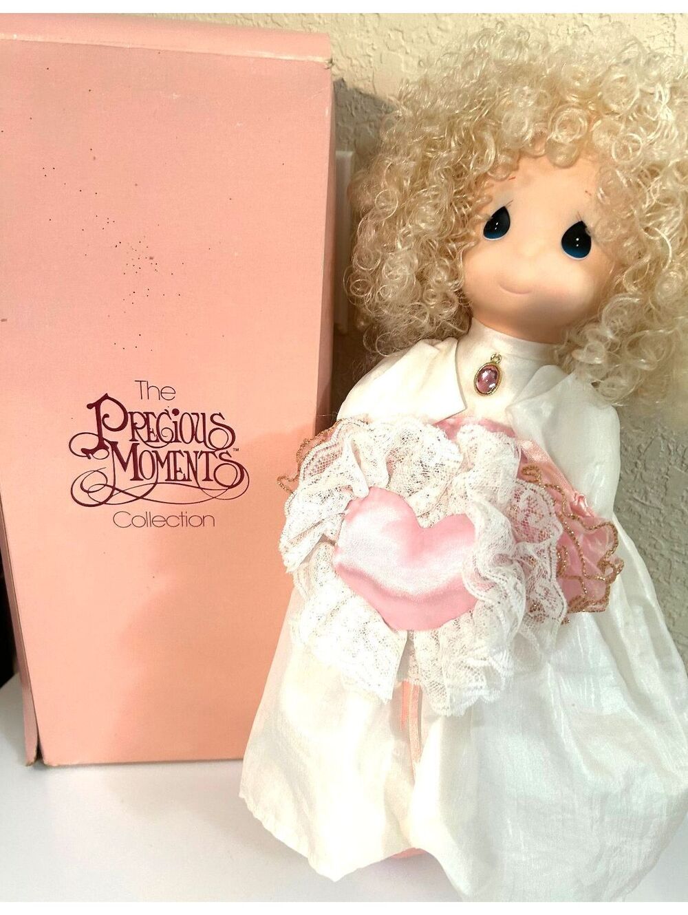 1993 Precious Moments Emily Sweetheart 16" Doll Samuel Butcher Blonde Heart